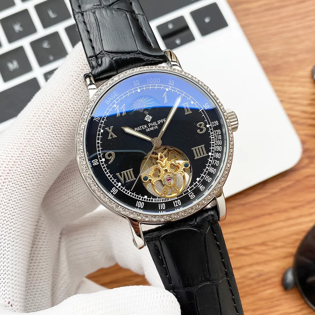 【High-end replica】💰1500! Patek Philippe - PATEK PHILPPE Type: [Cool] Men's Watch Case: 316 fine steel (high quality workmanship) Strap: Imported calfskin/316 fine steel (two options available) Movement: Imported Citizen 8215 modified deck mechanical movement (stable travel time) Material: Advanced reinforced coating mirror Size: Diameter 40mm Thickness 13mm